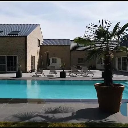 Susberg 3 Luxe Verblijf Met Zwembad En Sauna NeerNeerpelt Exterior foto