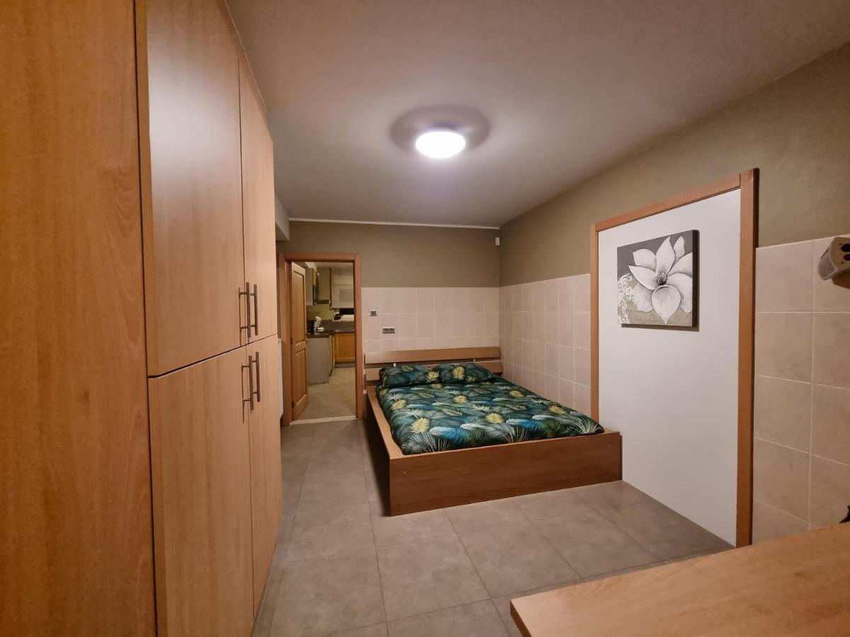 Susberg 3 Luxe Verblijf Met Zwembad En Sauna NeerNeerpelt Exterior foto