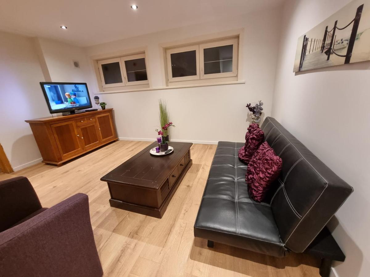 Susberg 3 Luxe Verblijf Met Zwembad En Sauna NeerNeerpelt Exterior foto